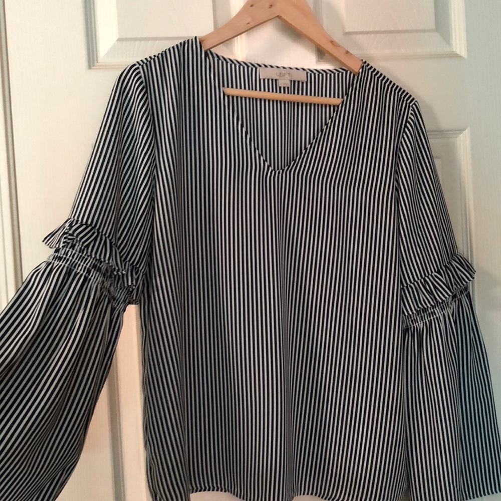 LOFT bell sleeved blouse shirt top